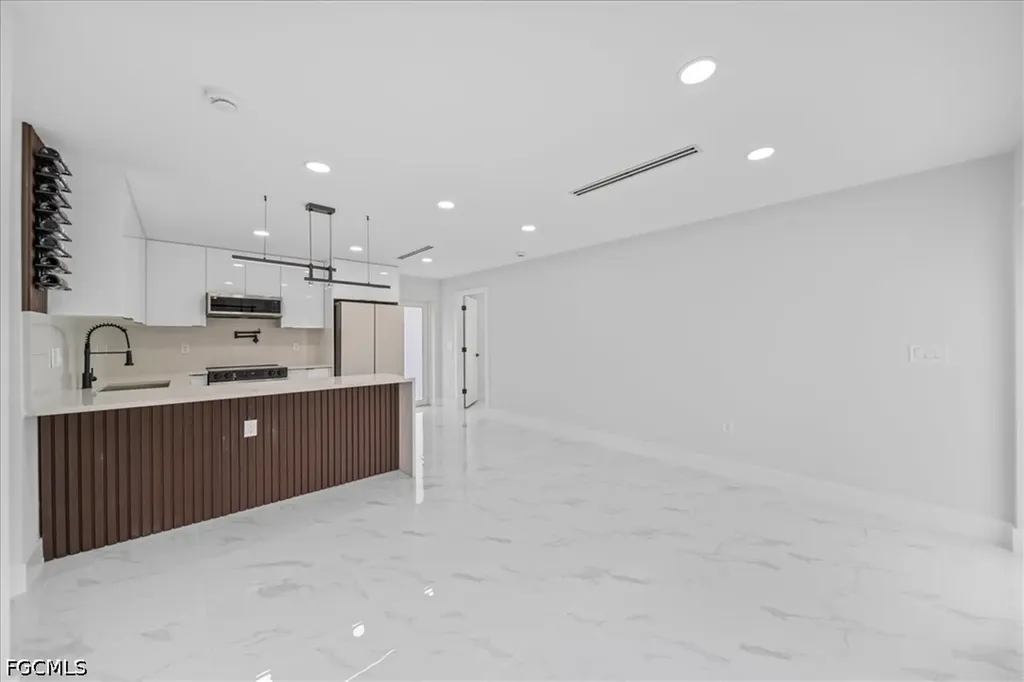 1053 Joponica Avenue S Lehigh Acres FL 33974
