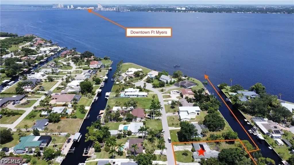 1845 Marina Circle North Fort Myers FL 33903