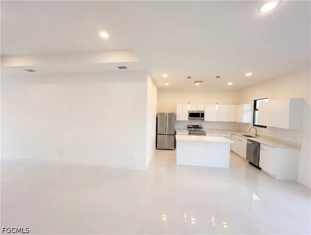 4333 NW 34th Lane Cape Coral FL 33993