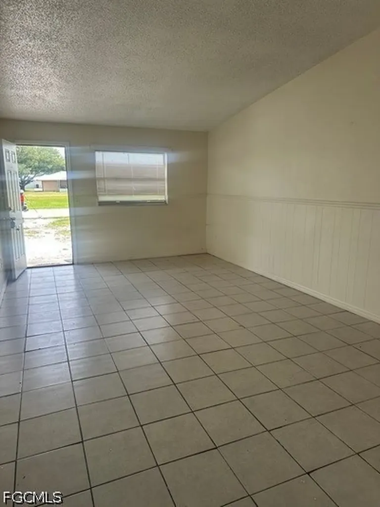 202 El Dorado Avenue Moore Haven FL 33471