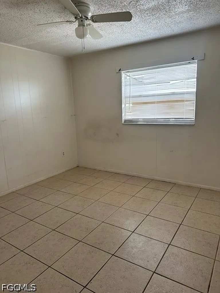 202 El Dorado Avenue Moore Haven FL 33471