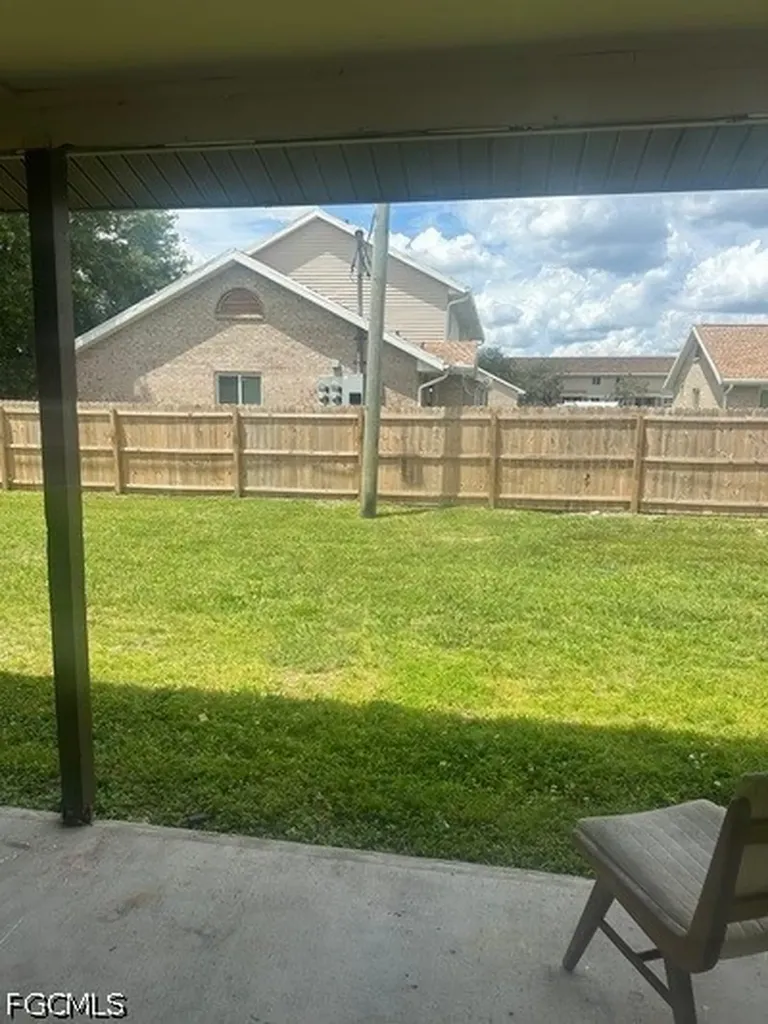 202 El Dorado Avenue Moore Haven FL 33471
