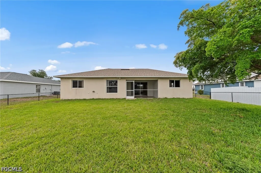 224 SW 14th Avenue Cape Coral FL 33991