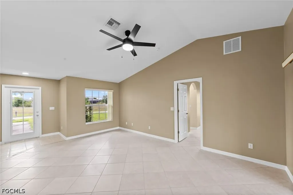 224 SW 14th Avenue Cape Coral FL 33991