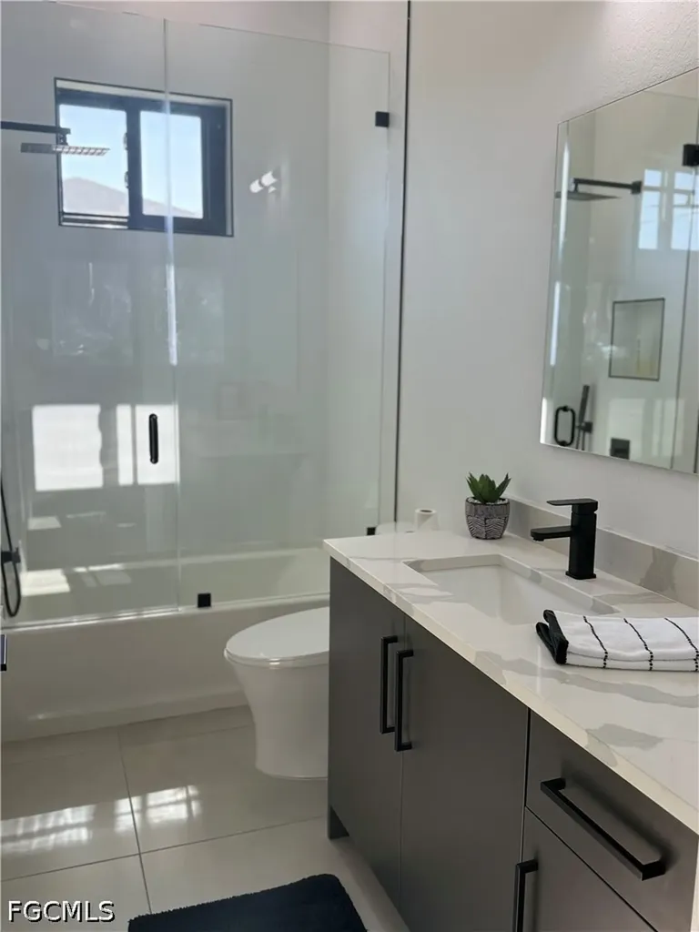 3724 SW 3rd Street Cape Coral FL 33991
