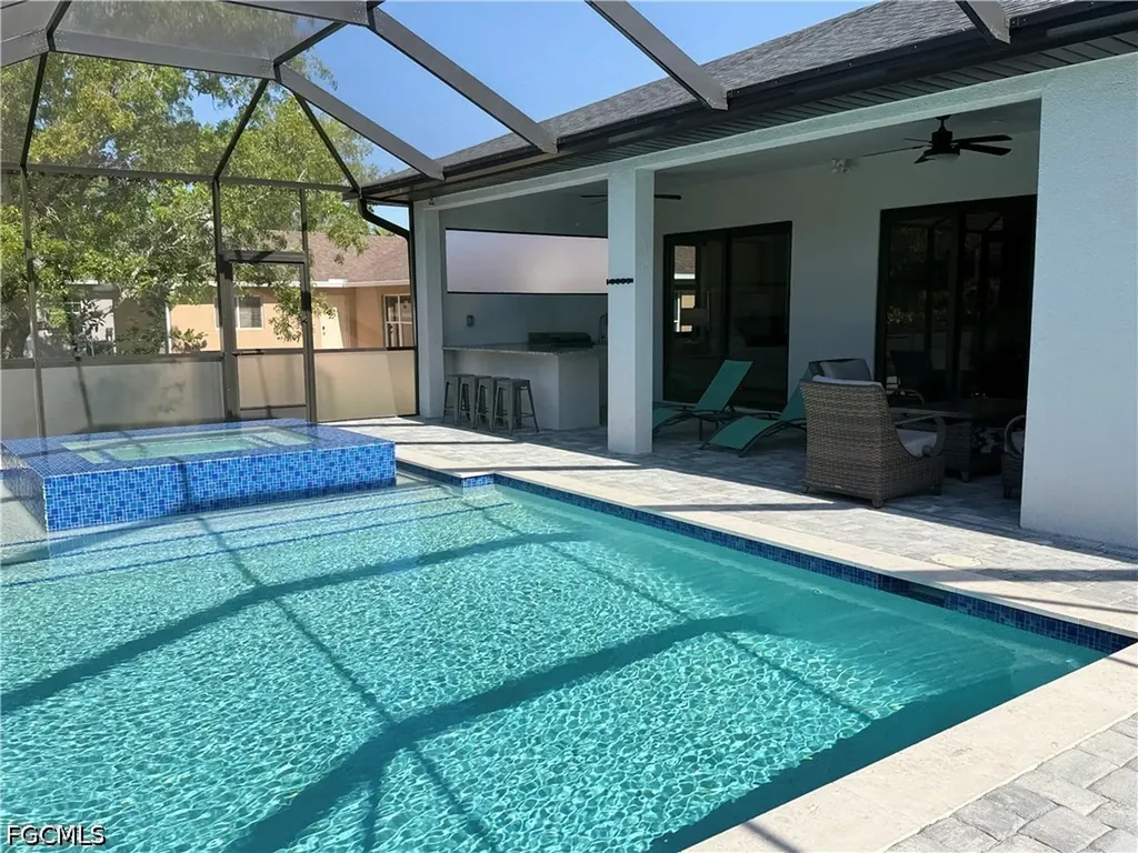 3724 SW 3rd Street Cape Coral FL 33991