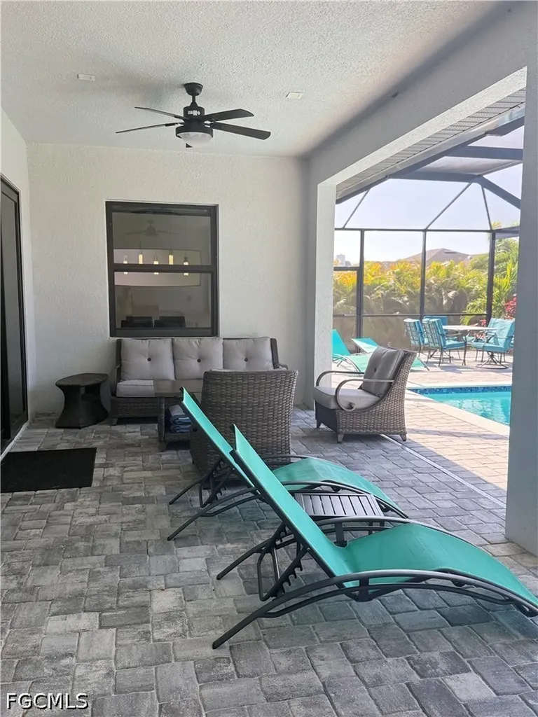 3724 SW 3rd Street Cape Coral FL 33991