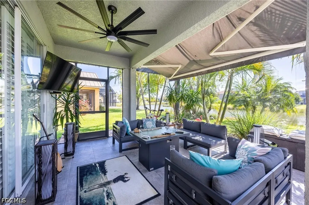 2128 Cape Heather Circle Cape Coral FL 33991