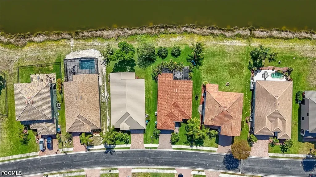 2128 Cape Heather Circle Cape Coral FL 33991