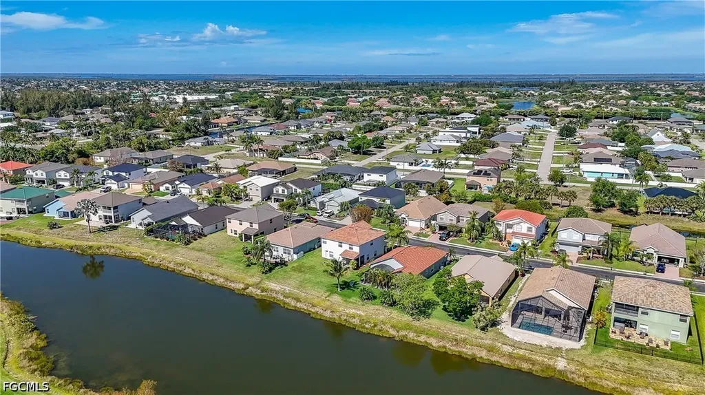 2128 Cape Heather Circle Cape Coral FL 33991