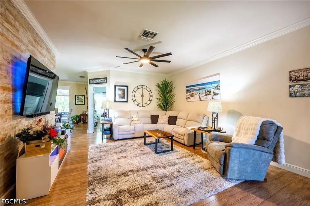 2128 Cape Heather Circle Cape Coral FL 33991