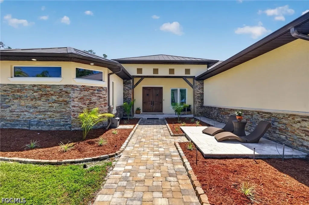15860 Glendale Lane Fort Myers FL 33912