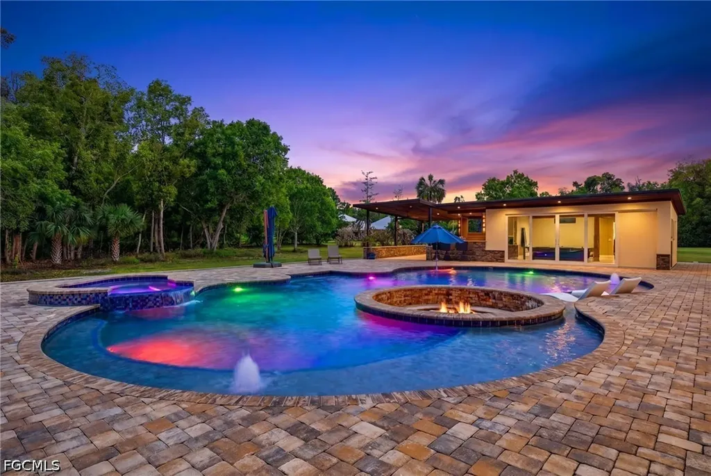 15860 Glendale Lane Fort Myers FL 33912