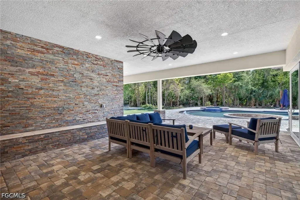 15860 Glendale Lane Fort Myers FL 33912