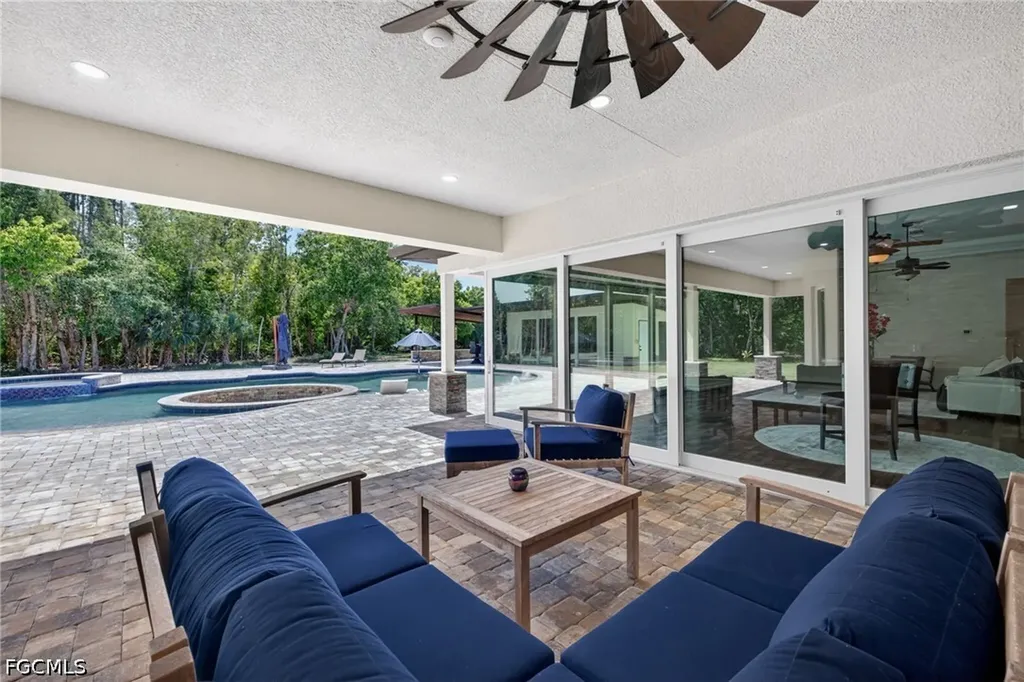 15860 Glendale Lane Fort Myers FL 33912