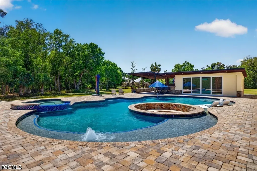 15860 Glendale Lane Fort Myers FL 33912