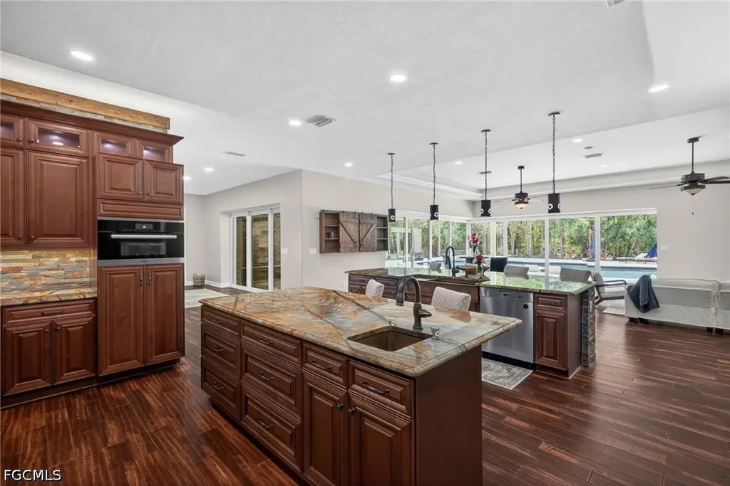 15860 Glendale Lane Fort Myers FL 33912