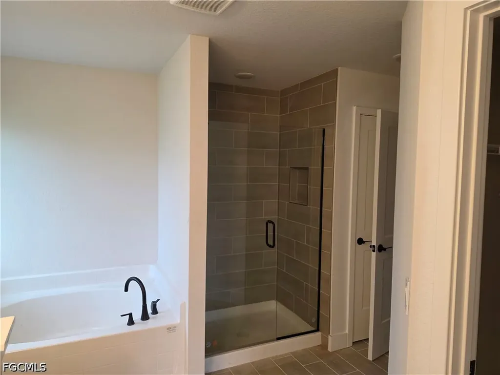2510 NW 18th Avenue Cape Coral FL 33993
