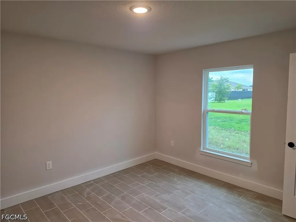 2510 NW 18th Avenue Cape Coral FL 33993