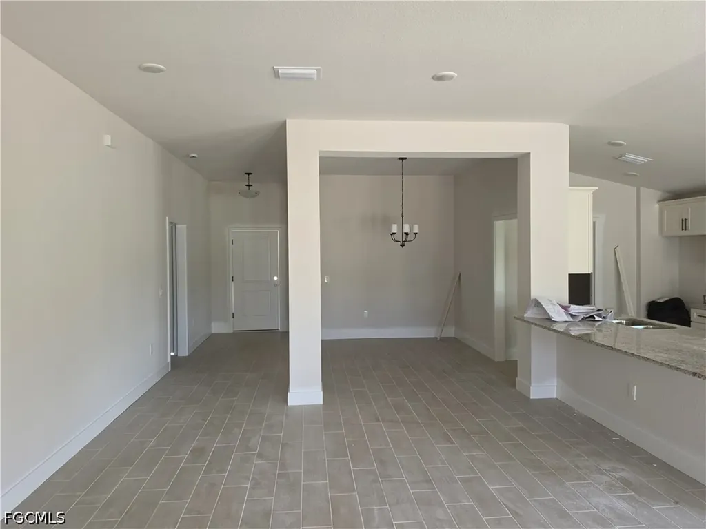2510 NW 18th Avenue Cape Coral FL 33993