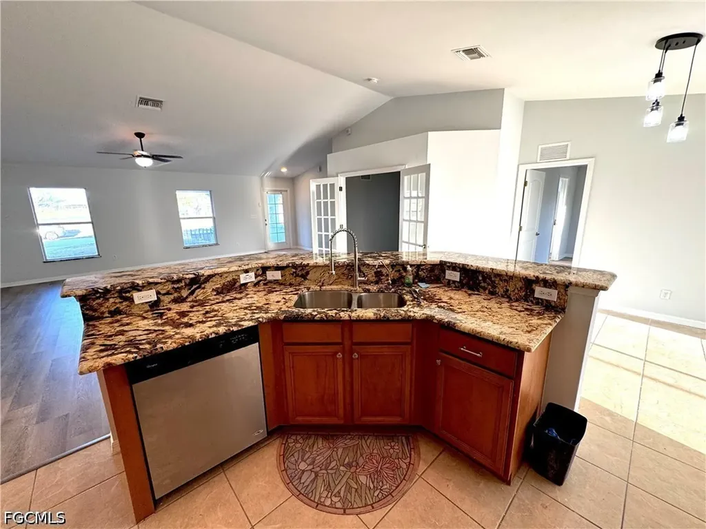 1222 NW 20th Place Cape Coral FL 33993