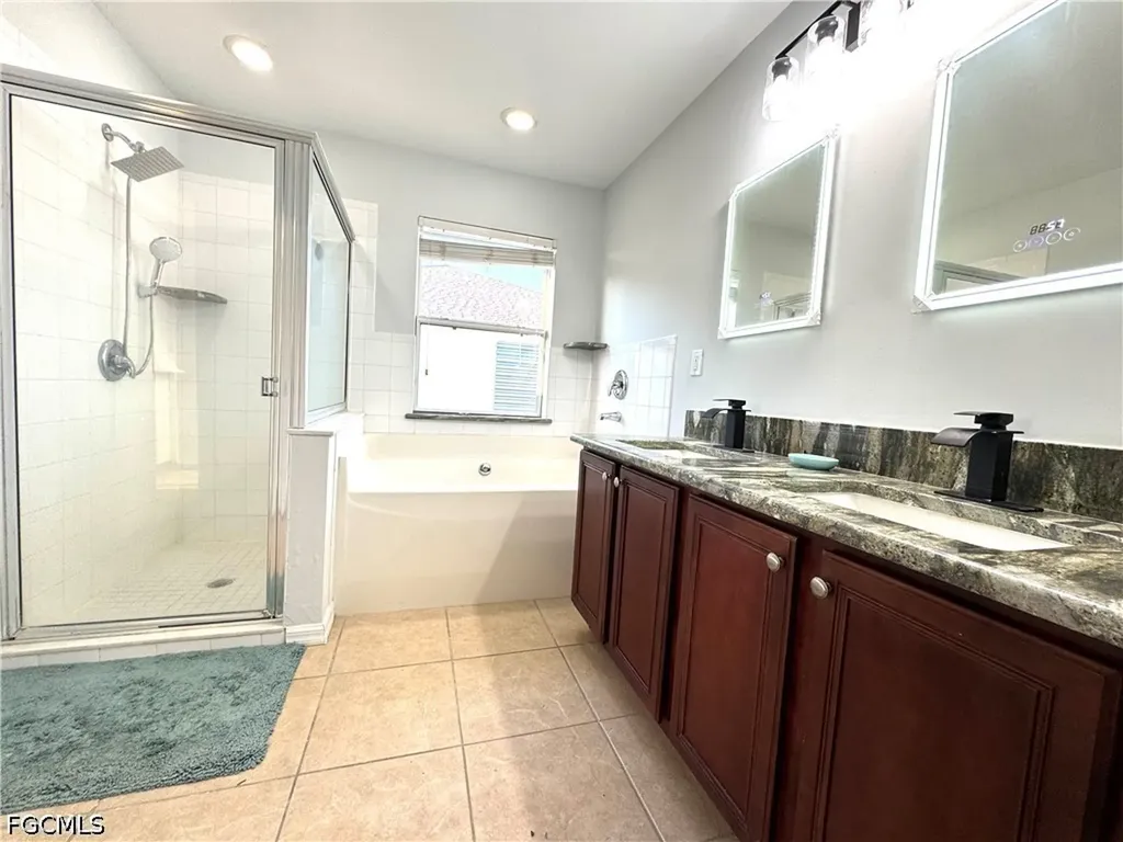 1222 NW 20th Place Cape Coral FL 33993