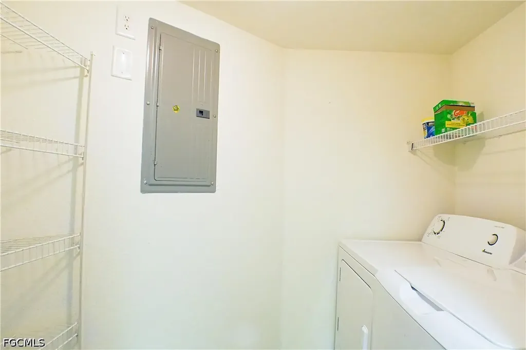 4113 Residence Drive Fort Myers FL 33901