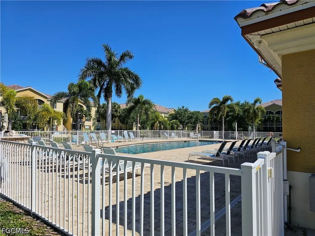 4113 Residence Drive Fort Myers FL 33901