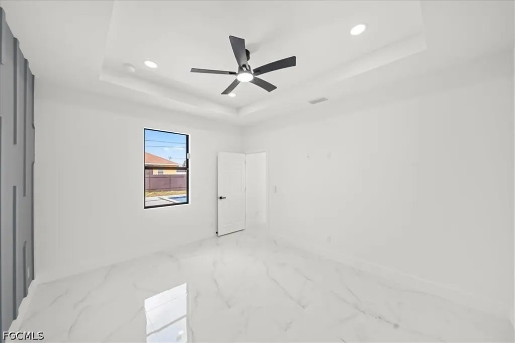 1420 NE 12th Place Cape Coral FL 33909