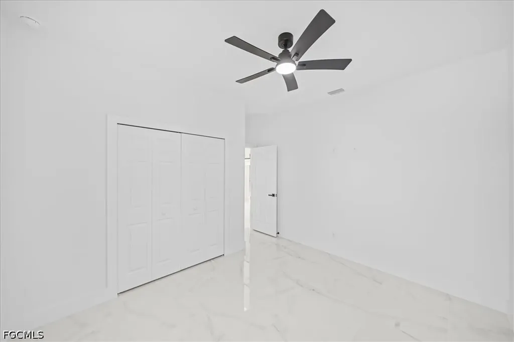 1420 NE 12th Place Cape Coral FL 33909