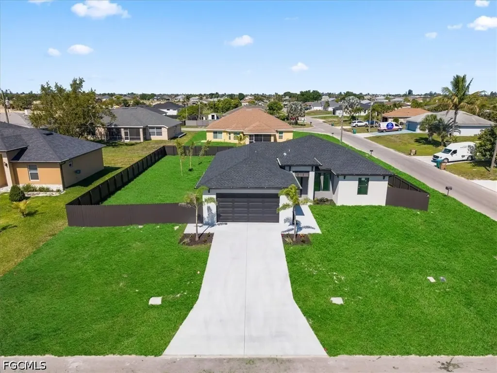1420 NE 12th Place Cape Coral FL 33909
