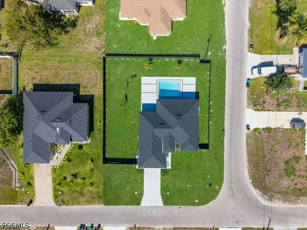 1420 NE 12th Place Cape Coral FL 33909