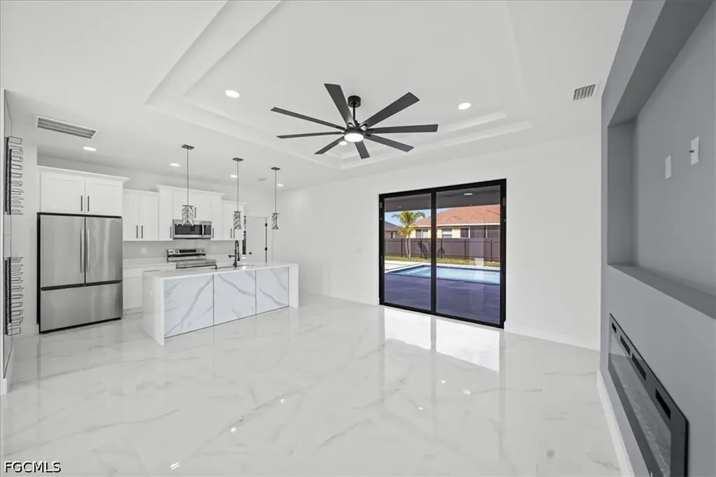 1420 NE 12th Place Cape Coral FL 33909