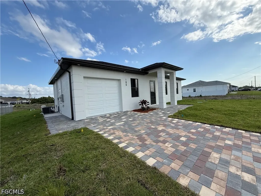 180 Pembroke Street Lehigh Acres FL 33974