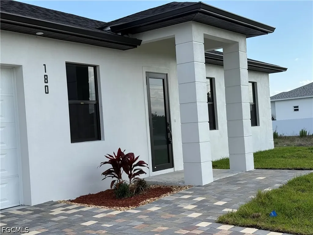 180 Pembroke Street Lehigh Acres FL 33974