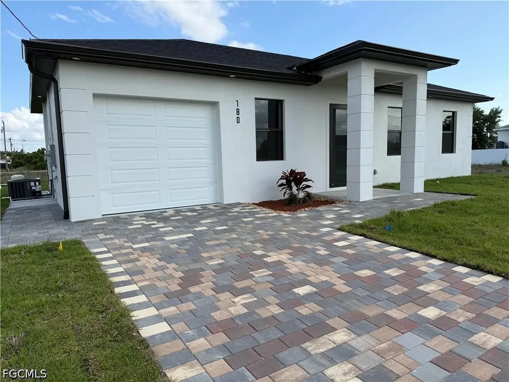 180 Pembroke Street Lehigh Acres FL 33974