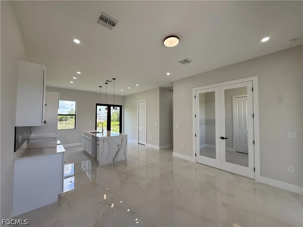 180 Pembroke Street Lehigh Acres FL 33974
