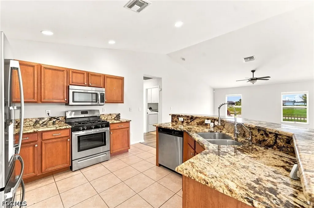 1222 NW 20th Place Cape Coral FL 33993