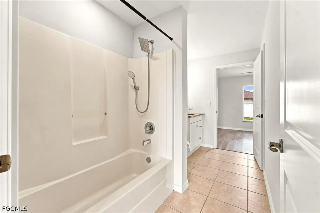 1222 NW 20th Place Cape Coral FL 33993