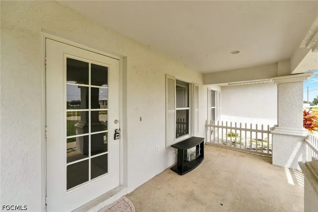 1222 NW 20th Place Cape Coral FL 33993