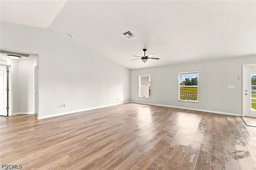 1222 NW 20th Place Cape Coral FL 33993