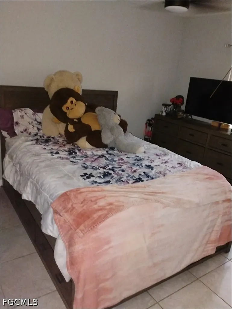 Cape Coral FL 33993