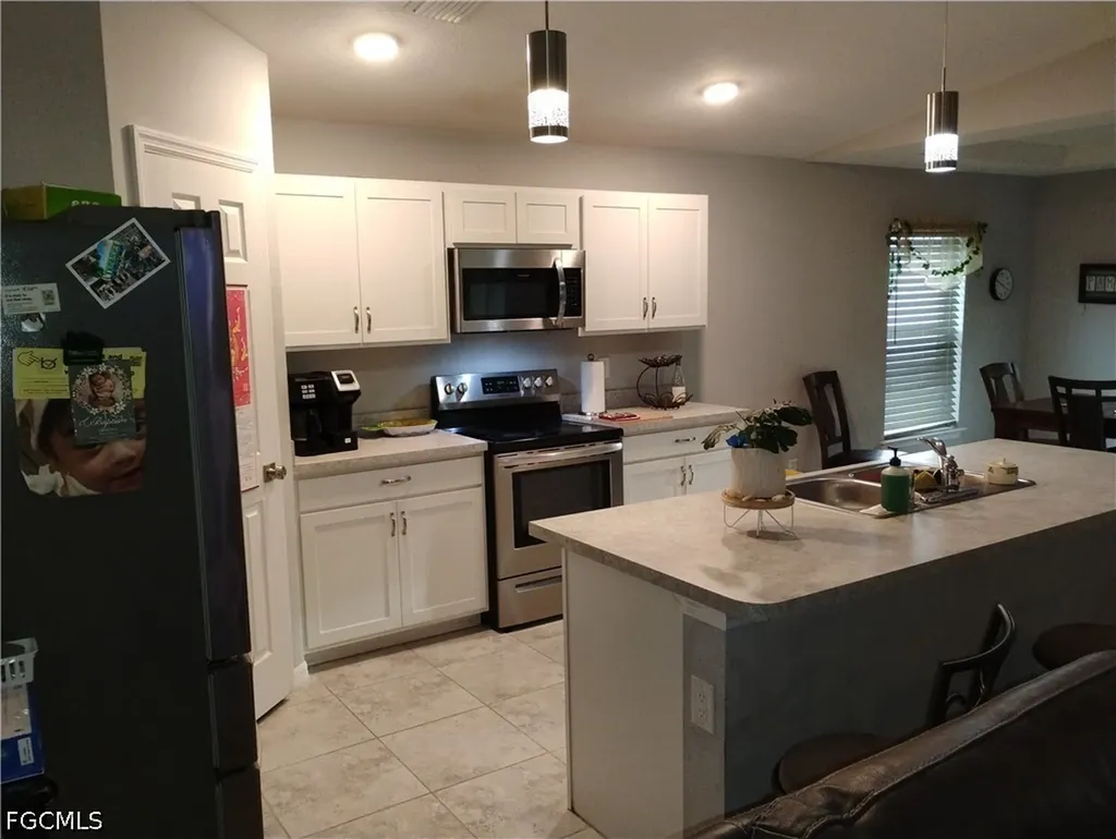 Cape Coral FL 33993