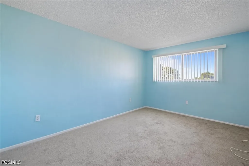 4906 Victoria Drive Cape Coral FL 33904