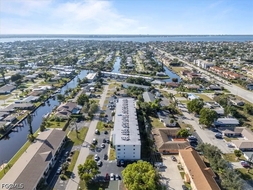 4906 Victoria Drive Cape Coral FL 33904