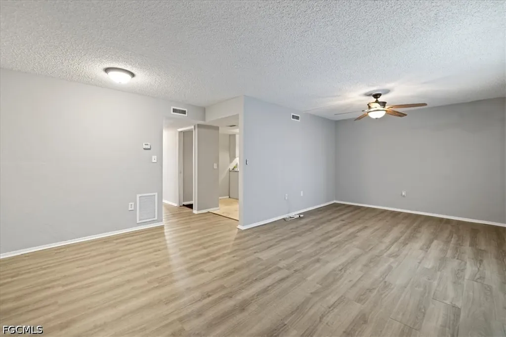4906 Victoria Drive Cape Coral FL 33904