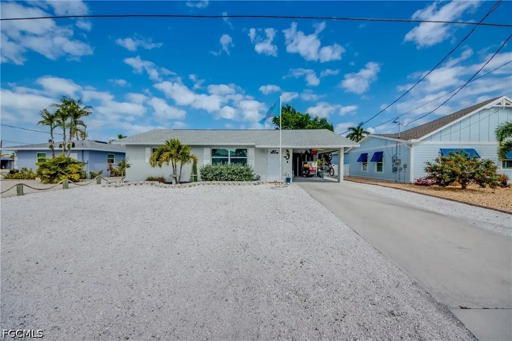 Fort Myers Beach FL, 355 Donora Boulevard