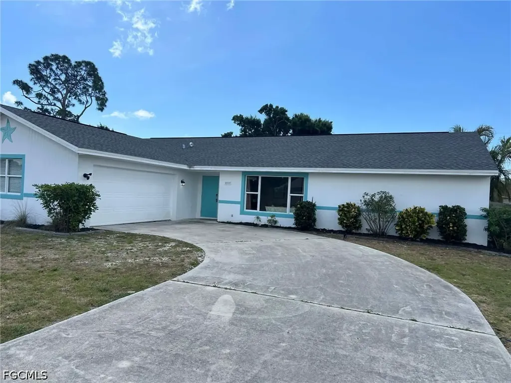 22127 Lancaster Avenue Port Charlotte FL 33952