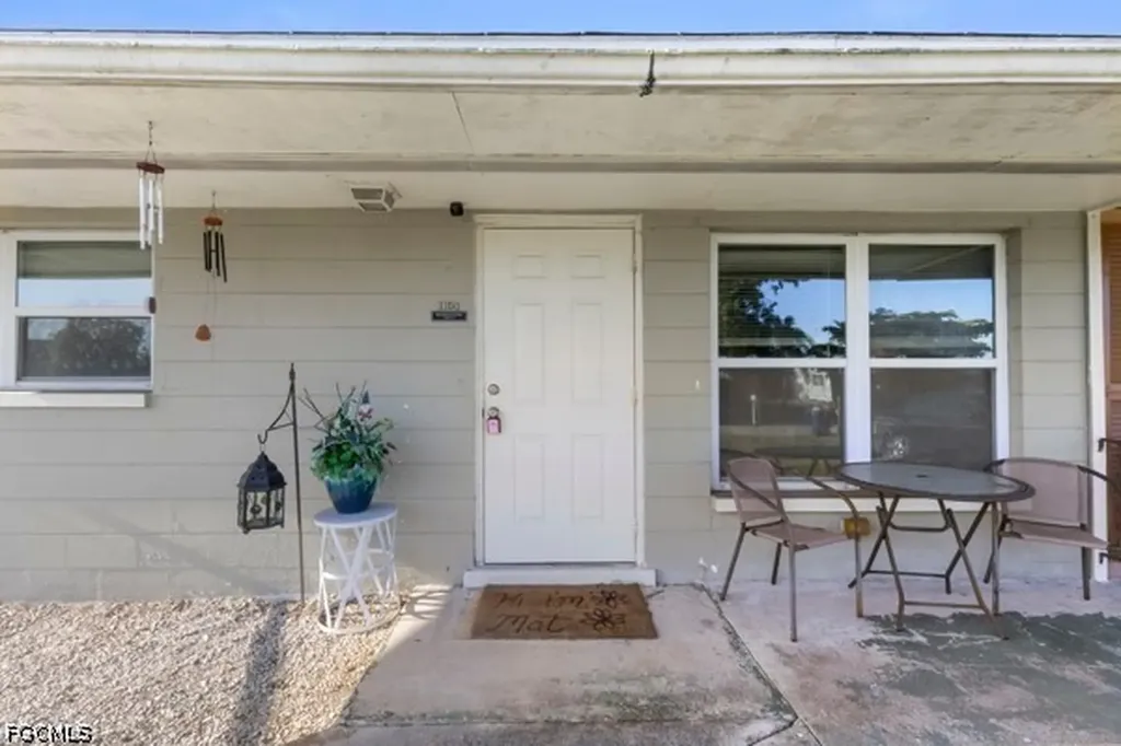 1104 Vineyard Street Lehigh Acres FL 33936
