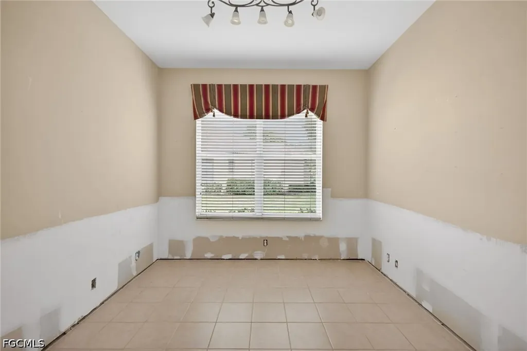 8809 Middlebrook Drive Fort Myers FL 33908